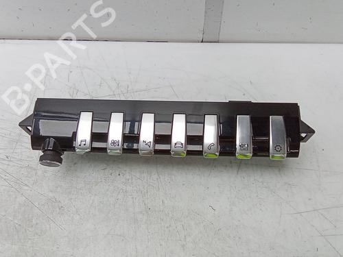 Used Switch Switch PEUGEOT 508 II (FB_, FH_, F3_) 1.5 BlueHDI 130 (FBYHZJ, FBYHZR) (131 hp) 19125090 19125090
