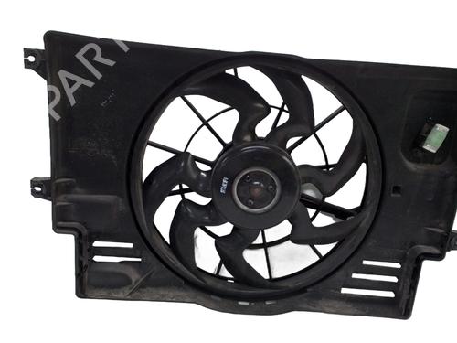 Used Radiator fan HYUNDAI i30 Estate (PDE) 1.6 CRDi (116 hp) 30195369