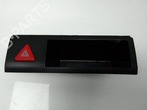 warning-switch-vw-multivan-t5-7hm-7hn-7hf-7ef-7em-7en-7h0857925-2003-2004-2005-2006-2007-2008-2009-2010-2011-2012-2013-2014-2015-2016-20504236 main image
