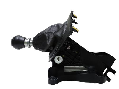 Used Gear lever TOYOTA VERSO (_R2_) 1.6 D4-D (WAR20_) (112 hp) 32494619