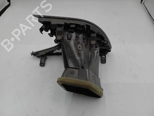 Used Air vent SEAT LEON (5F1) [2012-2021]  26517125