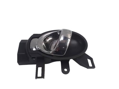 Used Front left interior door handle Front left interior door handle 23398743 23398743