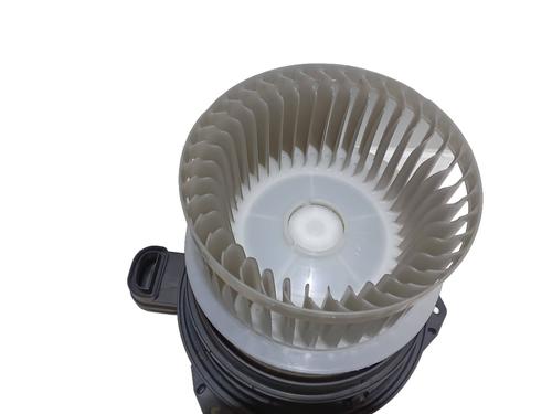 Heater blower motor JAGUAR XE (X760) 2.0 D | BP34421370M62 - Image 3
