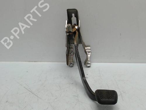 Used Clutch pedal VW TRANSPORTER T4 Van (70A, 70H, 7DA, 7DH) 1.9 D (60 hp) 23217526