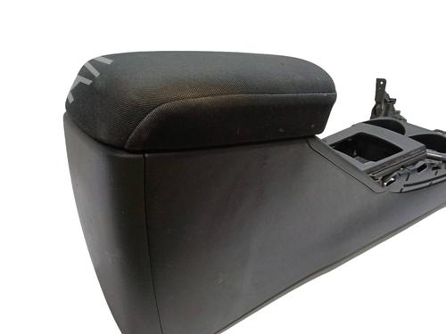 Middle console TOYOTA RAV 4 III (_A3_) 2.2 D 4WD (ALA30_, ALA30R) | BP30098739I22 