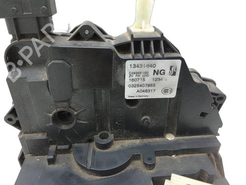 Front right lock OPEL CORSA E (X15) 1.4 LPG (08, 68) | BP23948038C97 - Image 4
