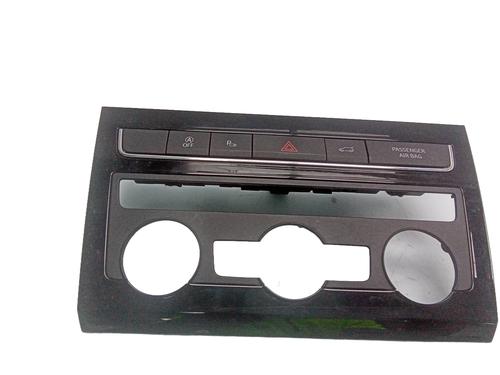 switch-seat-ateca-kh7-khp-20-tdi-4drive-575858060e-2016-21566568 main image