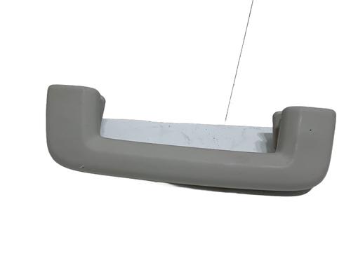 Maniglia interna tetto Maniglia interna tetto LAND ROVER DISCOVERY IV (L319) 3.0 TD 4x4 (211 hp) 36033235 36033235