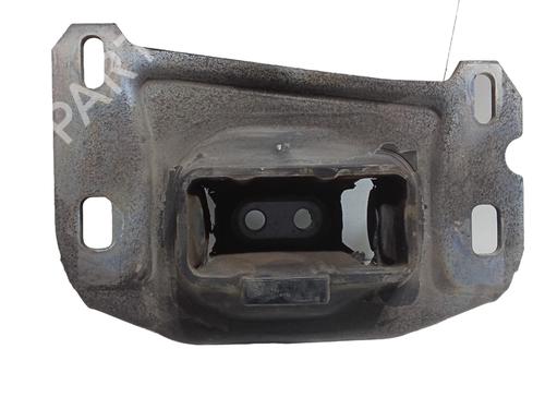 Used Engine mount Engine mount PEUGEOT EXPERT Van (V_) 1.5 BlueHDi 120 (120 hp) 35722657 35722657