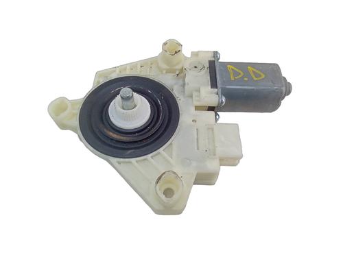 Used Right front window motor Right front window motor MERCEDES-BENZ C-CLASS T-Model (S205) C 220 BlueTEC / d (205.204) (170 hp) 18574457 18574457