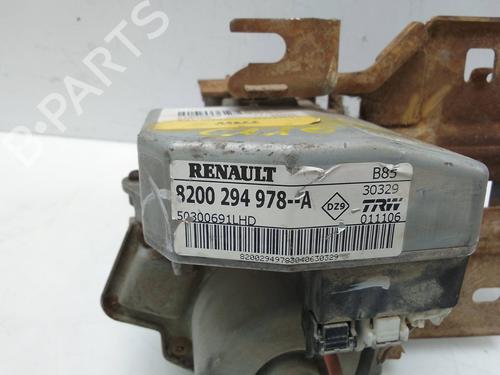 Elektronisk modul RENAULT CLIO III (BR0/1, CR0/1) 1.2 16V (BR02, BR0J, BR11, CR02, CR0J, CR11) | BP28145083M83 