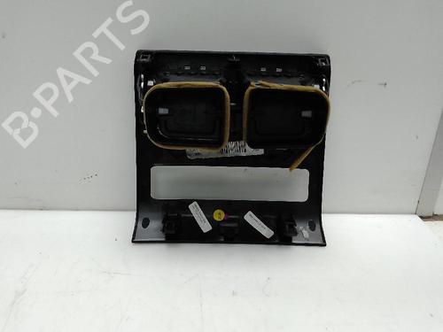 Used Air vent LAND ROVER RANGE ROVER SPORT II (L494) 3.0 SDV6 4x4 (292 hp) 18573733
