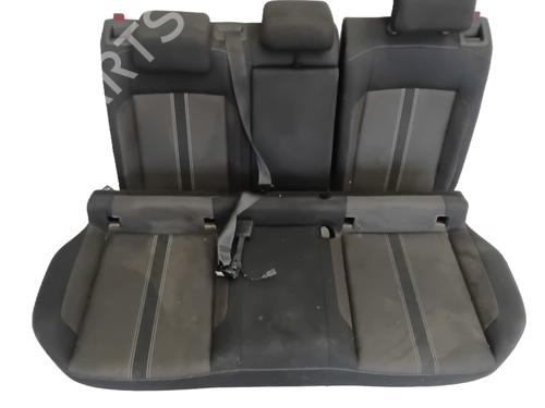 Asientos traseiros Asientos traseiros VW T-ROC Convertible (AC7, AC8) 1.5 TSI (150 hp) 34270697 34270697