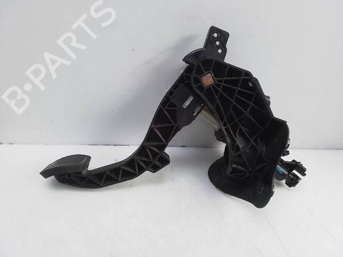 Clutch pedal PEUGEOT 3008 II SUV (MC_, MR_, MJ_, M4_) 1.5 BlueHDi 130 | BP23997597I13 