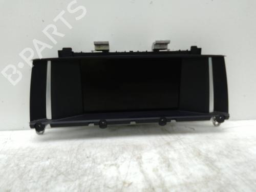 Used Display monitor Display monitor BMW X3 (F25) xDrive 20 d (190 hp) 19659071 19659071