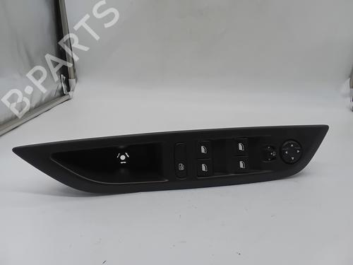 Used Left front window switch PEUGEOT 208 II (UB_, UP_, UW_, UJ_) 1.2 PureTech 100 (101 hp) 29746443
