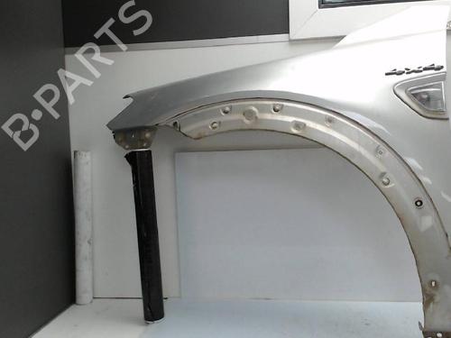 Used Left front fenders CHEVROLET CAPTIVA (C100, C140) 2.0 D 4WD (150 hp) 23087553