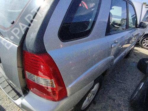 Used Right rear window switch KIA SPORTAGE II (JE_, KM_) 2.7 V6 4WD (175 hp) 18595536