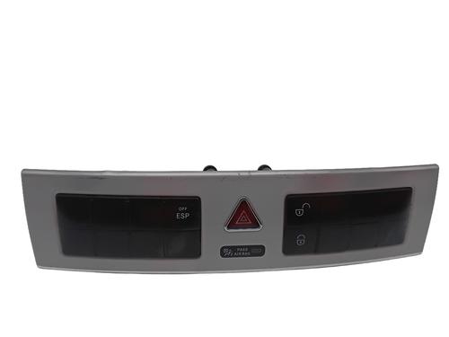 Used Switch MERCEDES-BENZ C-CLASS Coupe (CL203) C 180 Kompressor (203.746) (143 hp) 30195449