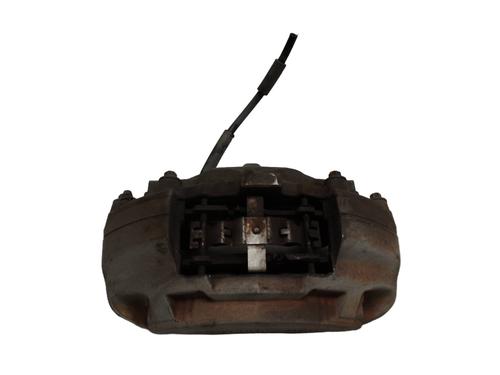 Used Left front brake caliper Left front brake caliper MERCEDES-BENZ C-CLASS (W205) C 450 AMG 4-matic (205.064) (367 hp) 26053080 26053080