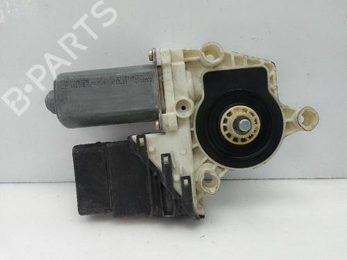 Rudehejsemotor bagstkærm højre VW BORA I (1J2)  | BP21800578E22 