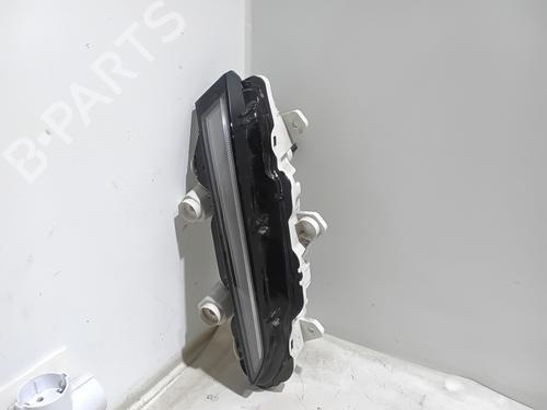 Used Left front fog light Left front fog light PEUGEOT 208 II (UB_, UP_, UW_, UJ_) 1.5 BlueHDI 100 (102 hp) 34717364 34717364