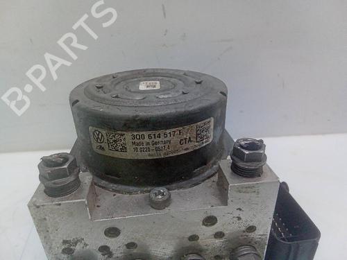 Used ABS pump VW GOLF VII (5G1, BQ1, BE1, BE2) [2012-2021]  26232695