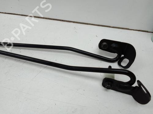 Used Seat buckle Seat buckle VOLVO C30 (533) D2 (115 hp) 19776744 19776744