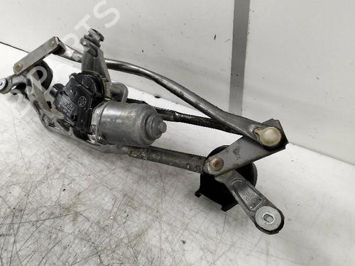 Used Front wiper motor TOYOTA AURIS Estate (_E18_) 1.6 (ZRE185_) (132 hp) 18598495