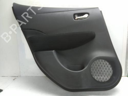 Garniture arrière gauche NISSAN LEAF (ZE0) Electric (109 hp) 30050764