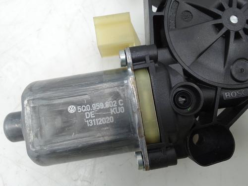 Right front window motor SEAT LEON (KL1, KLG) 2.0 TDI | BP28150392E20