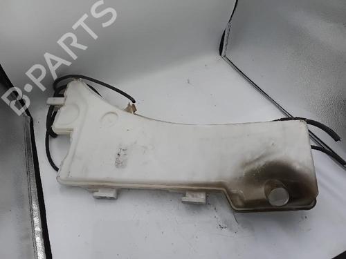 Used Windscreen washer tank PEUGEOT 3008 II SUV (MC_, MR_, MJ_, M4_) 1.2 THP/ PureTech 130 (MRHNSM, MRHNSU, MRHNSJ, MRHNYW,... (131 hp) 26306287