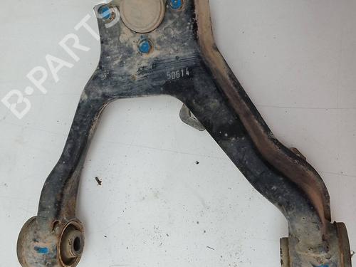 Used Right front suspension arm Right front suspension arm MITSUBISHI PAJERO CLASSIC (V2_W, V6_W, V7_W) 2.5 TD (V24W) (115 hp) 26053602 26053602
