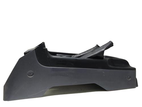 Console central TOYOTA LAND CRUISER 90 (_J9_) 3.0 TD (KZJ90_, KZJ95_, KZJ90R, KZJ95R, KZJ90W, KZJ95W) (125 hp) 32494801