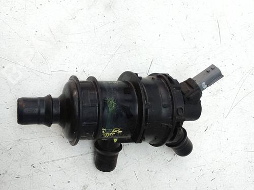 Used Auxiliary water pump Auxiliary water pump RENAULT MASTER III Van (FV) 2.3 dCi 130 FWD (FV0M, FV0Y, FV0J, FV02, FV03) (130 hp) 19697222 19697222