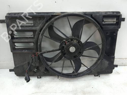 Used Radiator fan Radiator fan FORD TRANSIT CUSTOM V362 Bus (F3) 2.2 TDCi (125 hp) 19583142 19583142