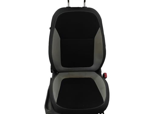 Sæde højre fortil SKODA FABIA III (NJ3) 1.0 (75 hp) 31825595