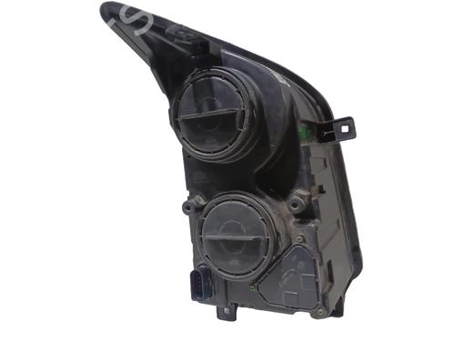 Right headlight VW CRAFTER 30-50 Van (2E_) 2.5 TDI | BP32848840C29 - Image 3