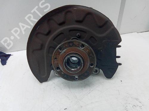 Used Left front steering knuckle SKODA SUPERB III Estate (3V5) 2.0 TDI (150 hp) 18591864