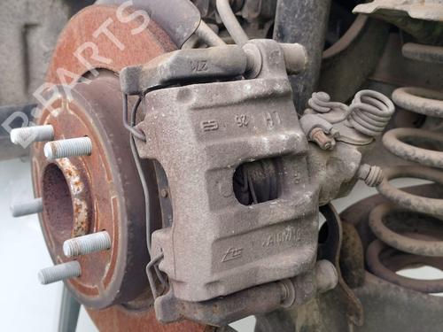 Used Left rear steering knuckle Left rear steering knuckle FORD FOCUS II (DA_, HCP, DP) 1.6 TDCi (109 hp) 33312557 33312557