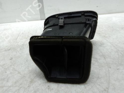 Air vent VW GOLF VI (5K1) 2.0 TDI | BP18584823I21 