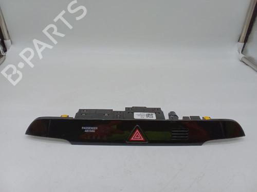 Warning switch HYUNDAI TUCSON (TL, TLE) 1.6 CRDi | BP26593713I22 