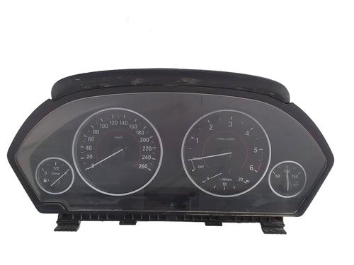 Cockpit BMW 4 Gran Coupe (F36) 420 d (190 hp) 30051580