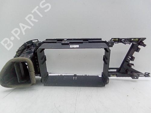 Used Air vent SEAT LEON (5F1) [2012-2021]  18590637