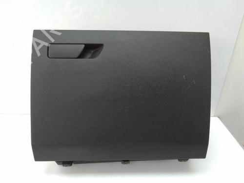 glove-box-seat-leon-5f1-5f1857095-2012-2013-2014-2015-2016-2017-2018-2019-2020-2021-21526685 main image