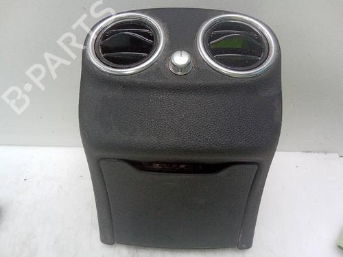 Used Air vent MERCEDES-BENZ C-CLASS T-Model (S205) C 220 BlueTEC / d (205.204) (170 hp) 18574417
