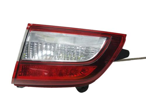 Used Left taillight Left taillight 19697066 19697066
