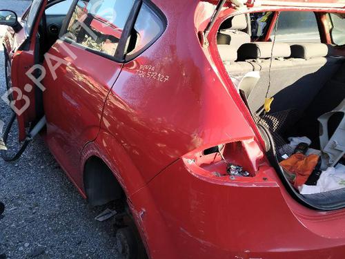 Vidro triangular frente esquerdo SEAT LEON (1P1) 1.9 TDI (105 hp) 22778048