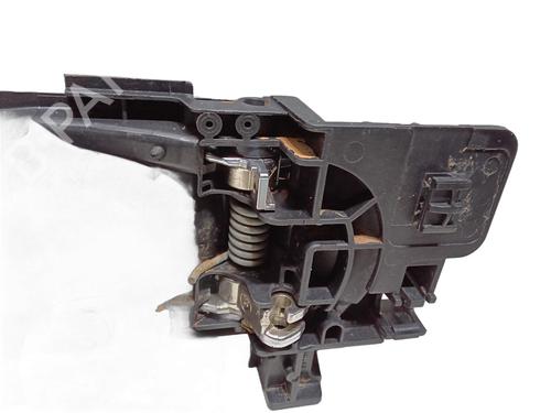 Rear left interior door handle CITROËN C3 III (SX) 1.2 PureTech 82 | BP32723722I15 - Image 4