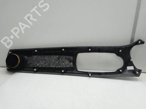 Used Middle console TOYOTA YARIS (_P13_) 1.4 D (NLP130_, NLP130) (90 hp) 18573431